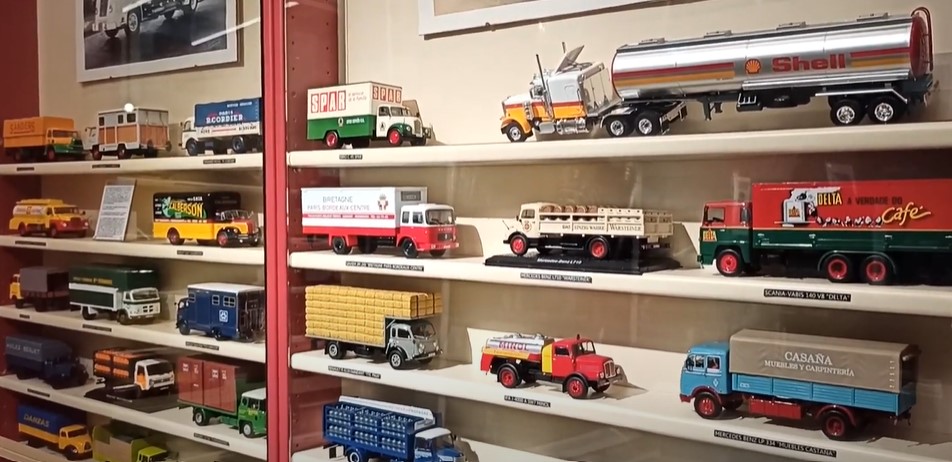 Camiones clásicos en miniatura. Modelos históricos
