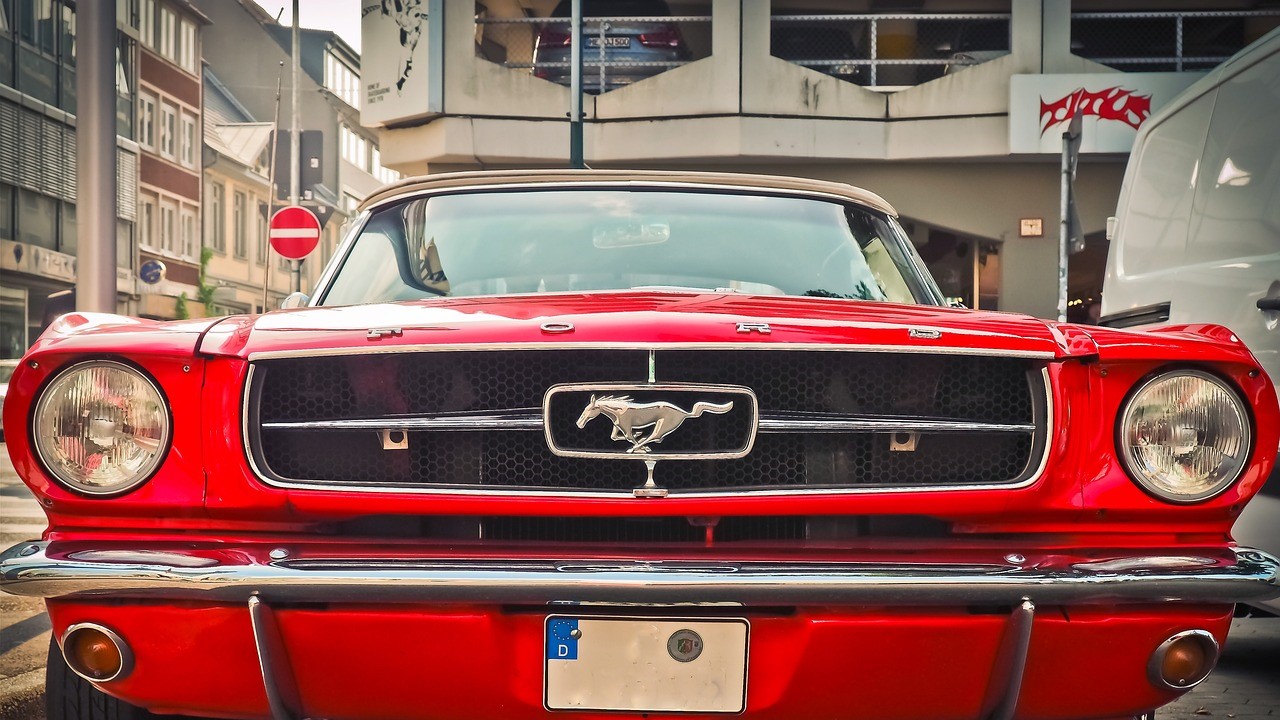 Ford: Coches clásicos e históricos de España