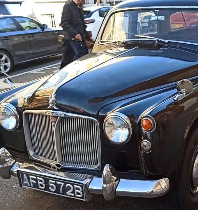 Rover clásico inglés. Recambios y piezas extranjeras